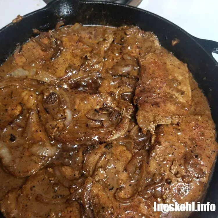 Cajun Smothered Pork Chops